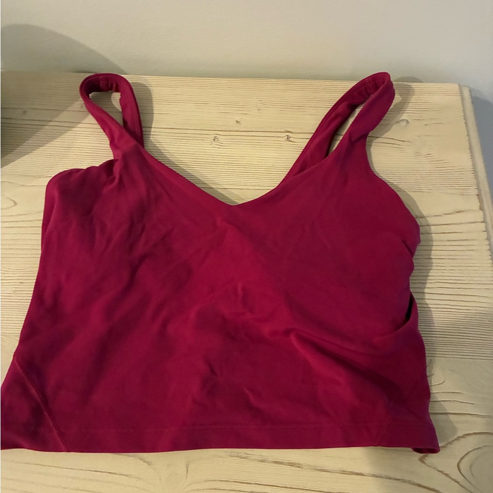 Lululemon workout top